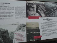 S3160115  Le pont suspendu Charles-Albert et le pont en béton Caquot