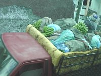 S2340035  Le chargement des bananes "locales"