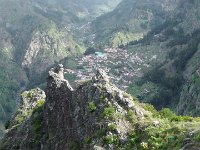 S2350021  Le grand cirque montagneux de Madère