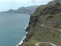 S2380040  Expédition en Land Rover sur la côte sud-est dans la montagne