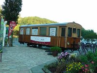 S2920002  Le petit train à crémaillère pour monter au col de Saint-Ignace et montée à la Rhune
