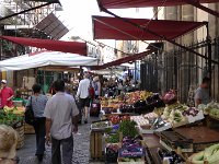 S2710006  Promenade dans Palerme (le marché)